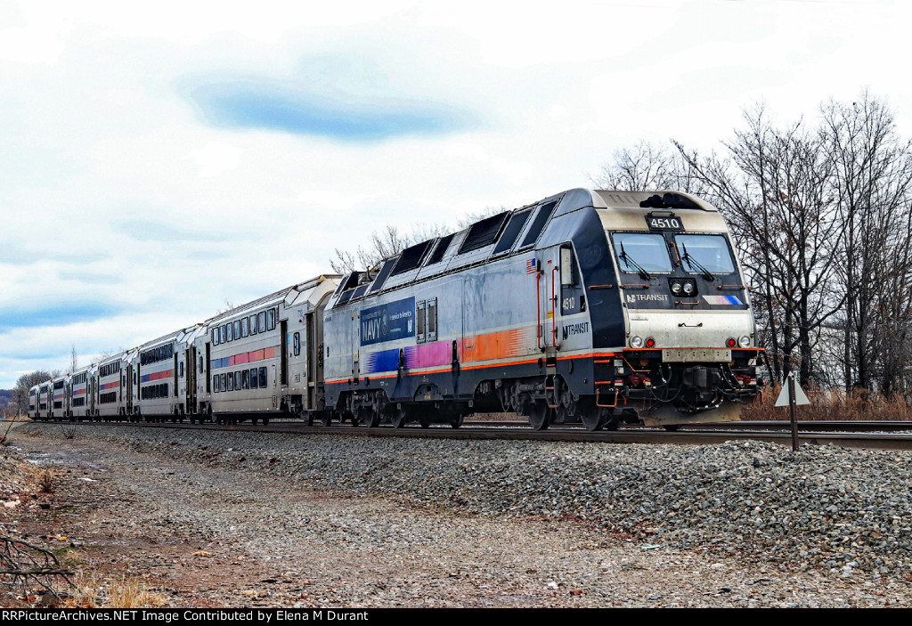 NJT 4510 on train 5514